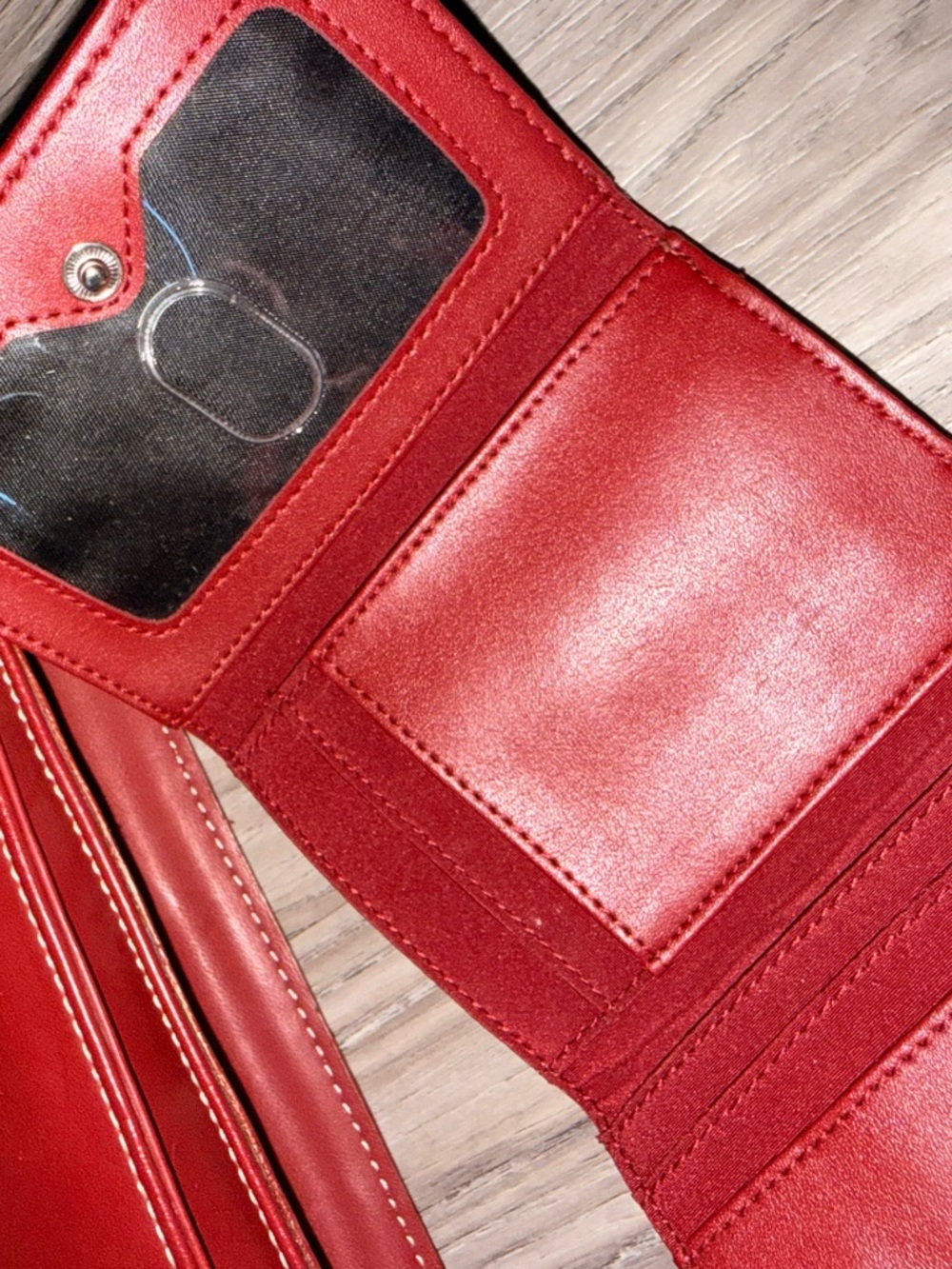 Liz Claiborne Red Leather Clutch with Matching Card Wallet - Picture 8 of 8